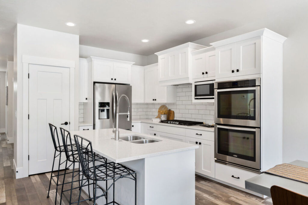 White Cabinets for Small Spaces: Maximizing Your Kitchen's Potential 1 676273191e0bdbbc8a7dd018 64e866b2096b0924524cac93 Why White Cabinets are Ideal for Small Kitchens