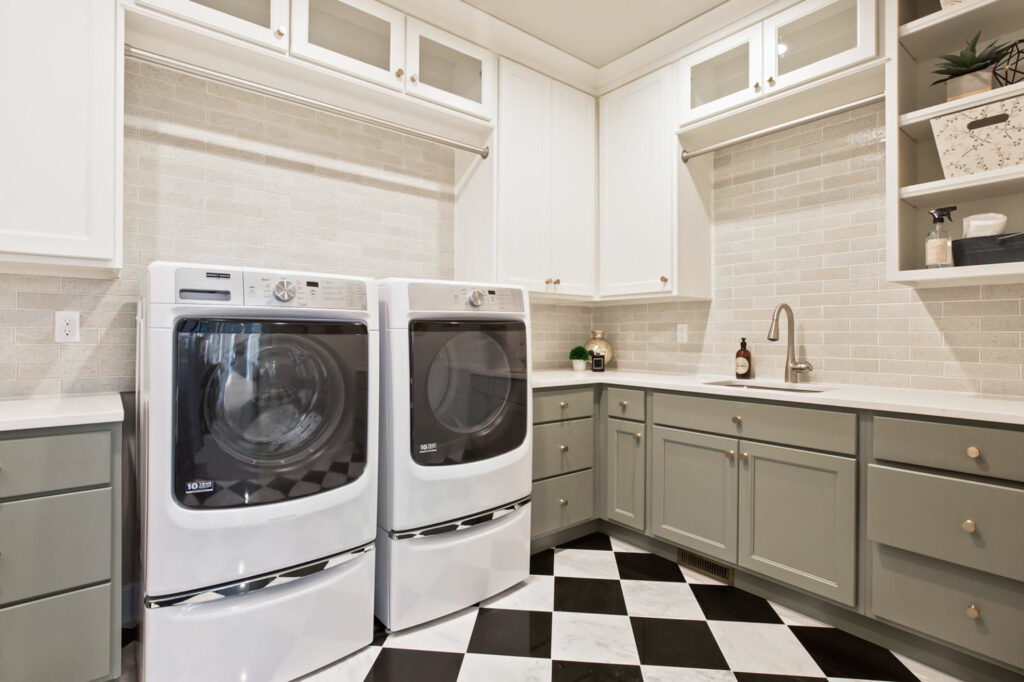 Efficient Laundry Room Organization for Every Budget 1 6762957a4b240da095b91838 64ec6093c1a03246ac21ceb4 Laundry room Preparation Steps