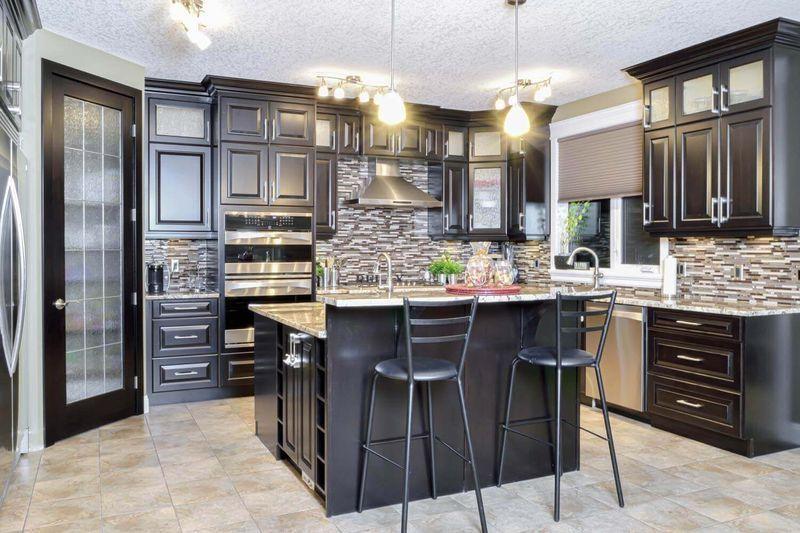 Modern Kitchen Cabinet