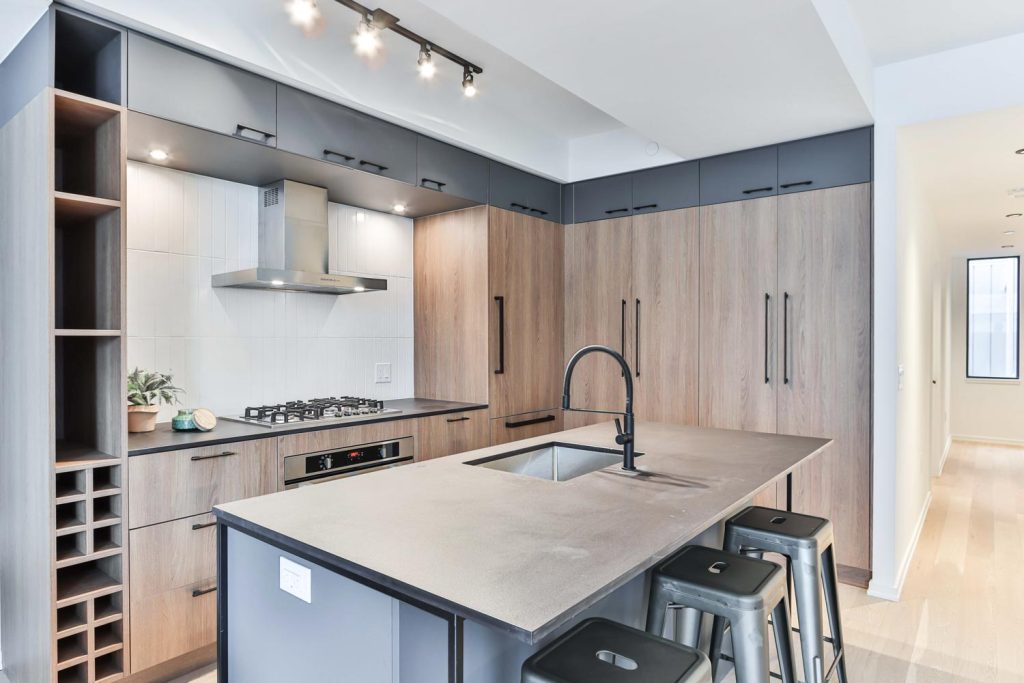 The Truth About Laminate Countertops In 3 Minutes 7 679b1af684e4027bc2a24ae3 6321fd484ce6fe0450fa1d6e Laminate Countertops in the Industrial Beauty 02