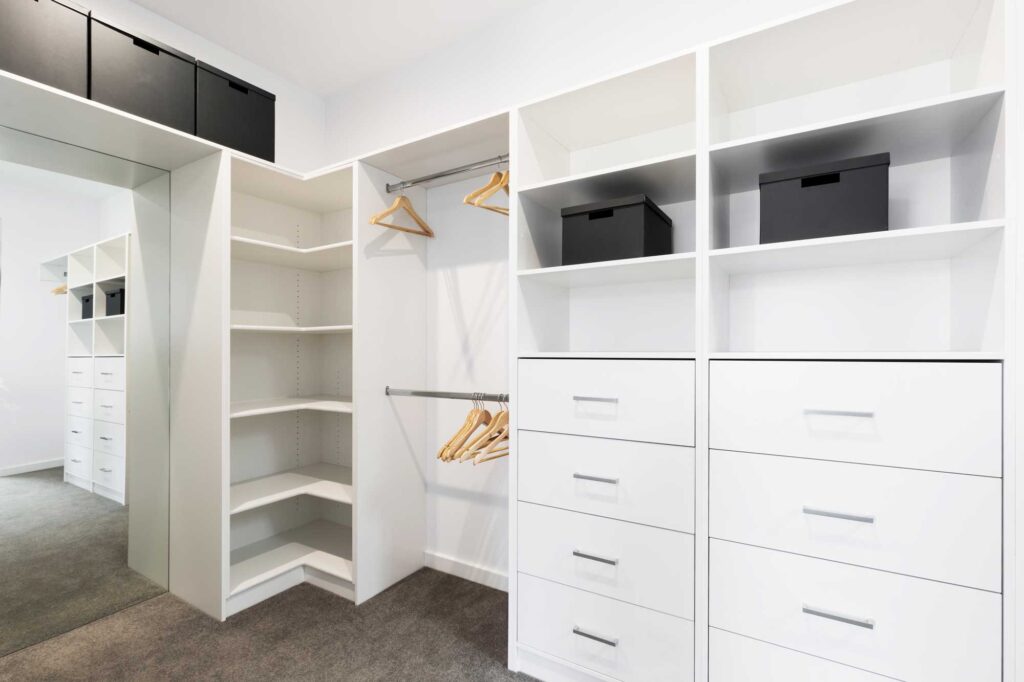 Everything You Need to Know About Closet Organizers 1 679b34ecf4498cae32f06101 646739bba425fbd1669fcea1 Closet Organizers