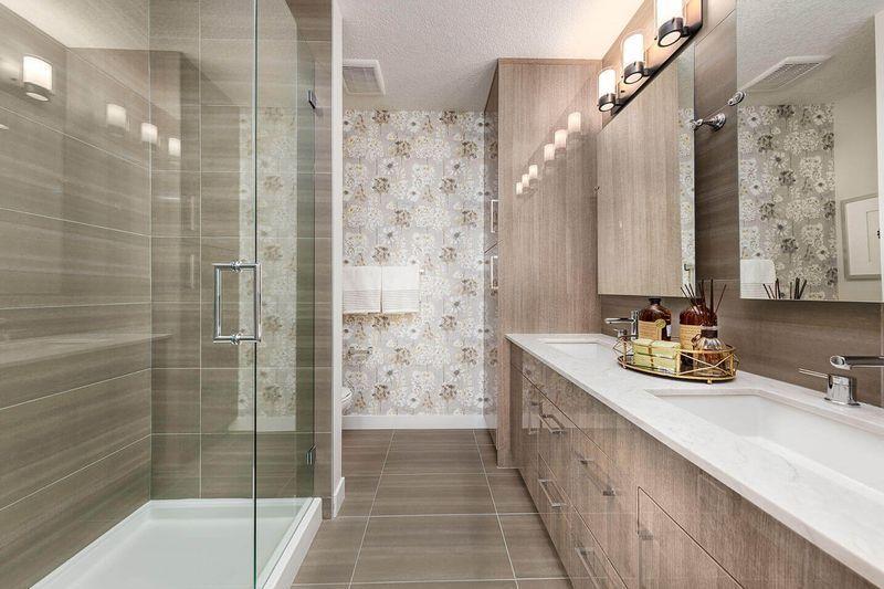 Contemporary Bathroom Cabinets