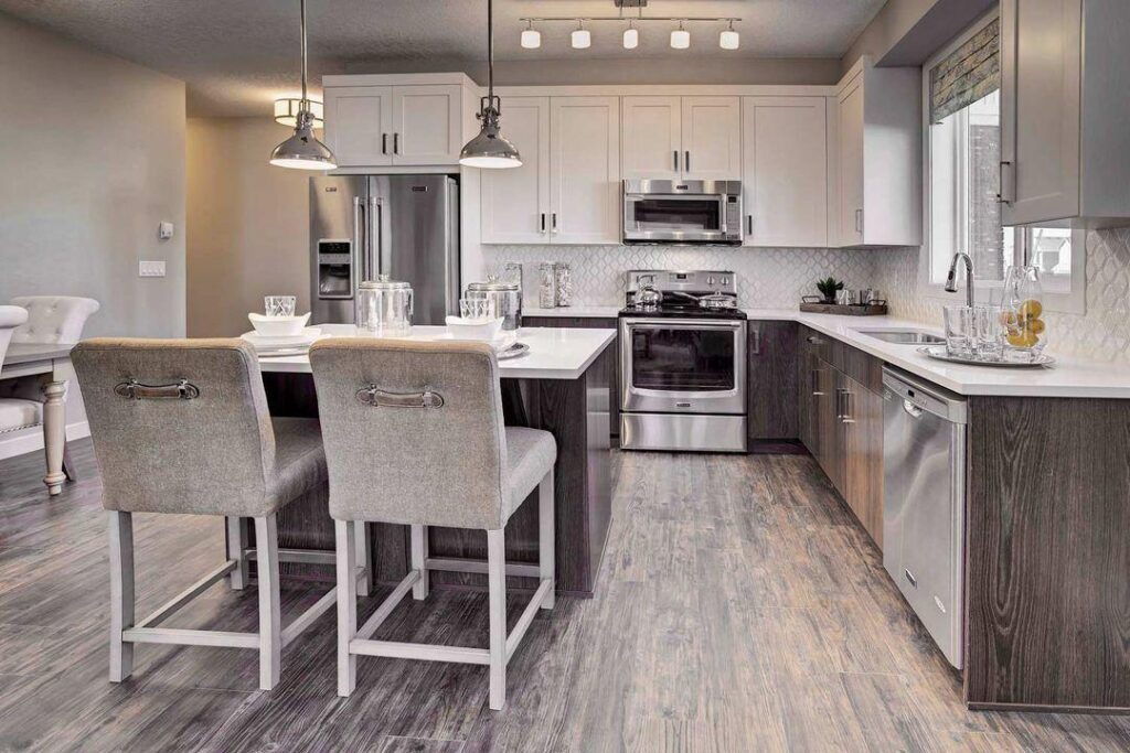 5 Reasons Contractors Should Choose Zen Living for Kitchen Projects 2 Stylish kitchen with gray bar stools